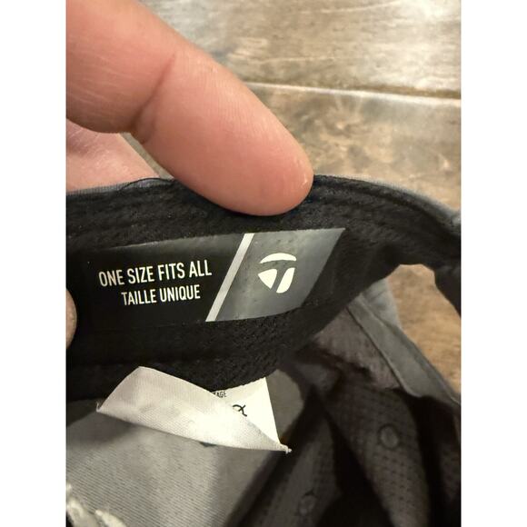 TaylorMade Gray White SIM TP5 Adjustable Strapback Golf Hat Baseball Cap - Picture 8 of 9